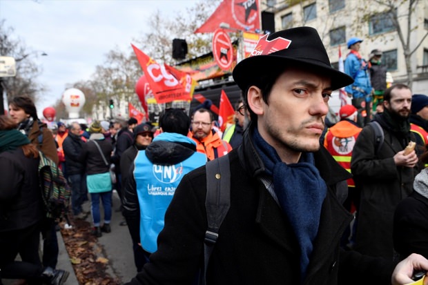 Cumhurbaşkanı Erdoğan uyarmıştı! Emmanuel Macron için tehlike çanları çalıyor