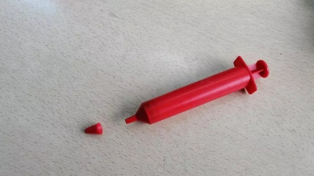 Şırınga çikolata nedir? Şırınga sıvı çikolata nedir? Hangi marka? Nerede satılıyor?