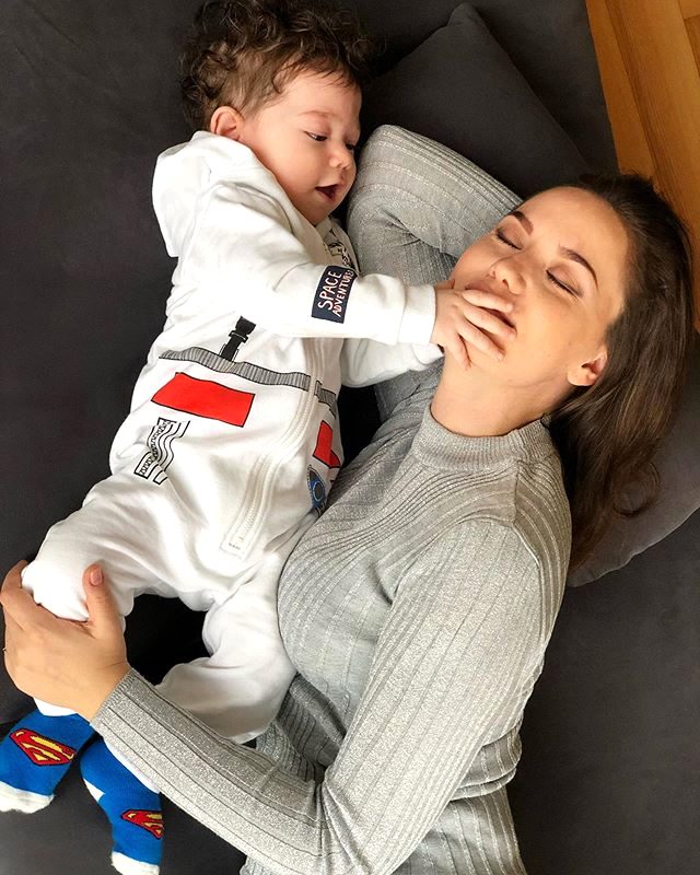 Karan bebek sosyal medyada 2 milyon 700 bin beğeni alarak zirveye yerleşti