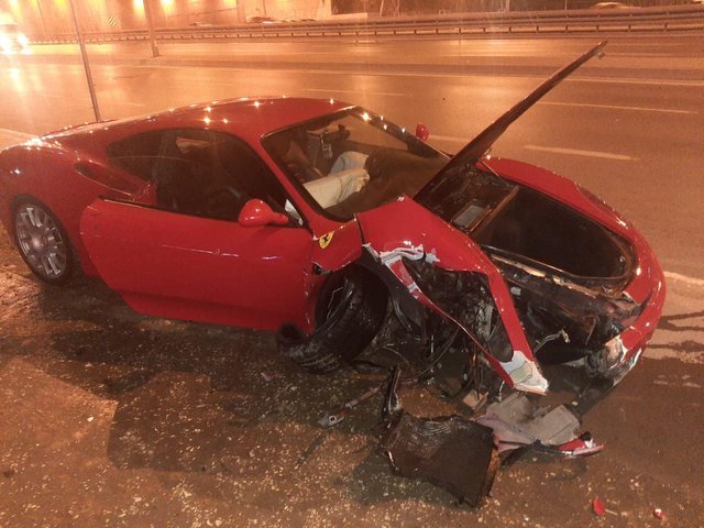 Ünlü manken Cansu Taşkın ölümden döndü