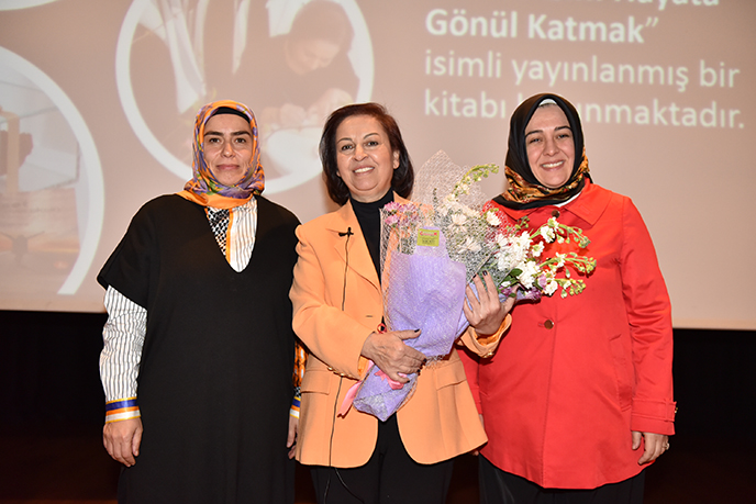Tuzla'da kadın ve aile konusuna değinildi