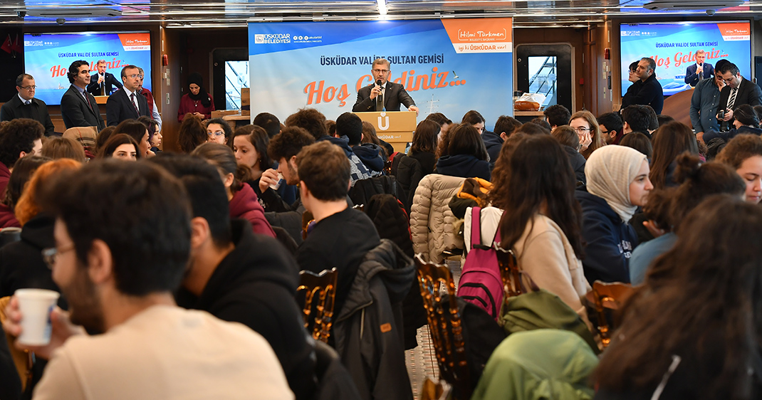 Valide Sultan bu hafta Haydarpaşa Anadolu Lisesi'ni ağırladı