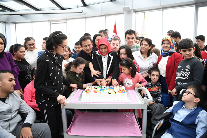 Tuzla, özel çocuklarına teşekkür etti