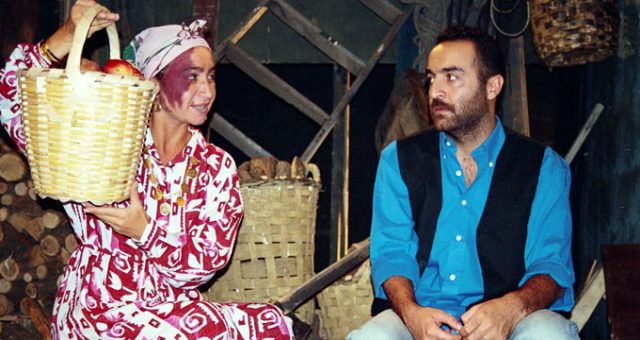 Bir Demet Tiyatro 24 yıl sonra tekrar ekrana geliyor