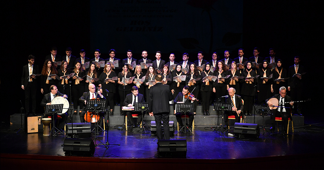 Üsküdar'da ''Ebruda Gül'ün Sadası'' duyuldu