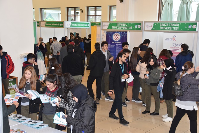 Pendik'te Kariyer Günleri heyecanı yaşandı