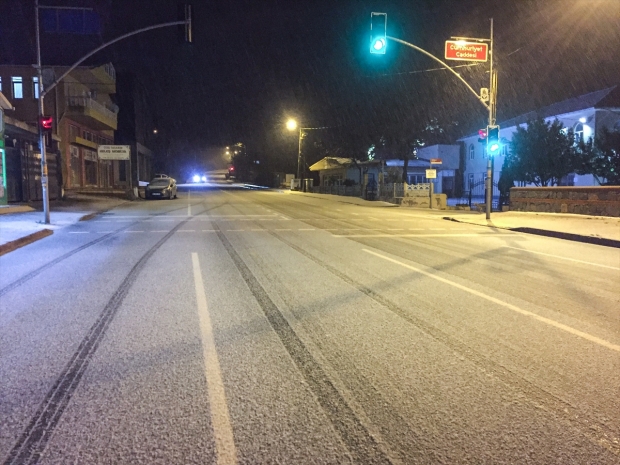 Meteoroloji uyardı: O saatlerde kuvvetli fırtına ve rüzgar geliyor!