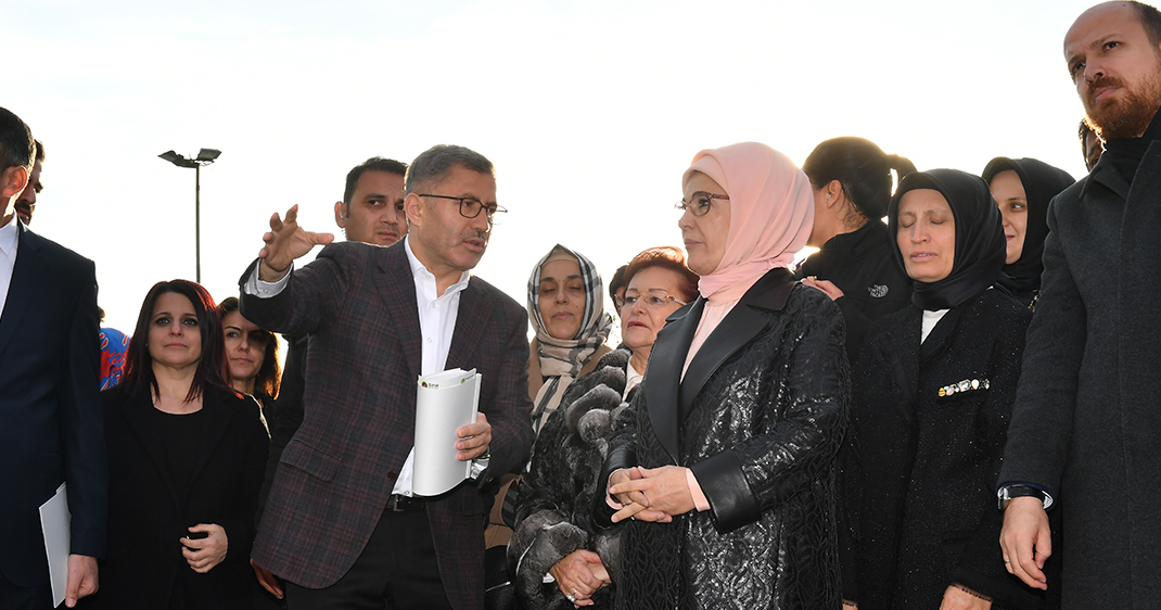 Emine Erdoğan, Üsküdar Atık Merkezi'ni ziyaret etti