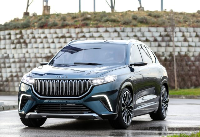 Yerli otomobilin fiyatı ne kadar olacak? Cumhurbaşkanı Erdoğan'dan açıklama