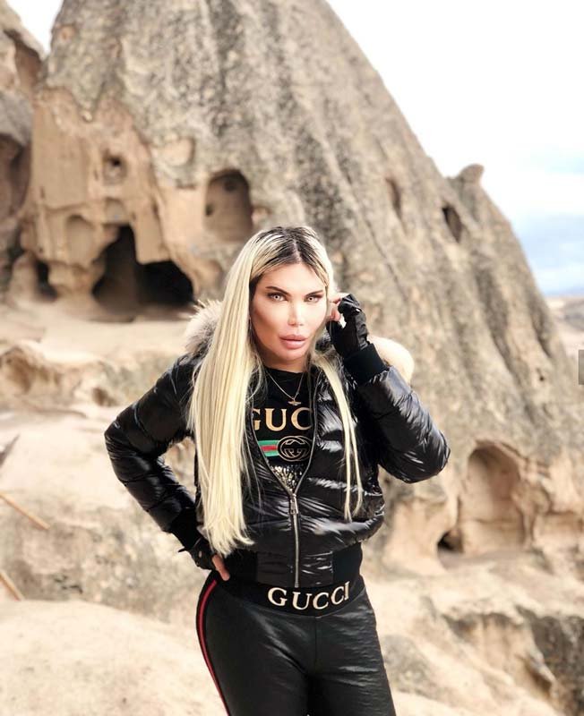 Ken Bebek, cinsiyet değiştirdi! Barbie oldu...