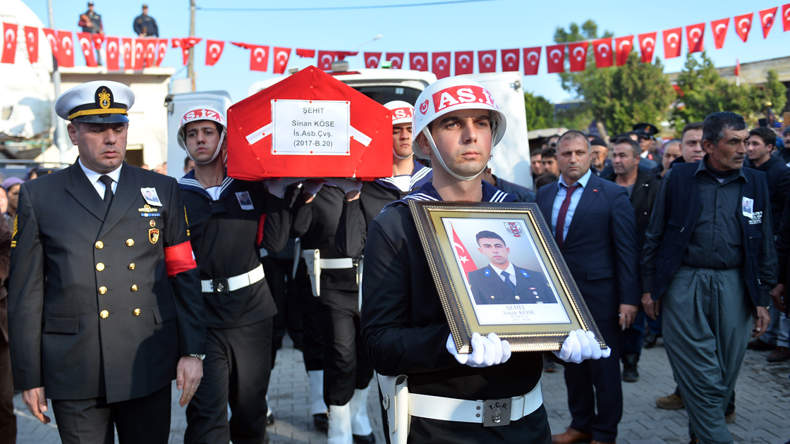 Şehitlerimizi son yolculuğuna uğurladık