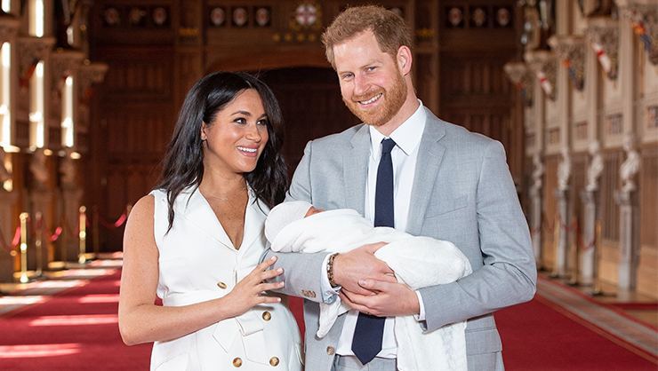 İngiltere'yi karıştıran karar! Prens Harry ve eşi Meghan Kraliyet ailesinden çekildi