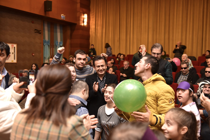 Bağımsızlığın simgesi; ''Beyaz Baston''