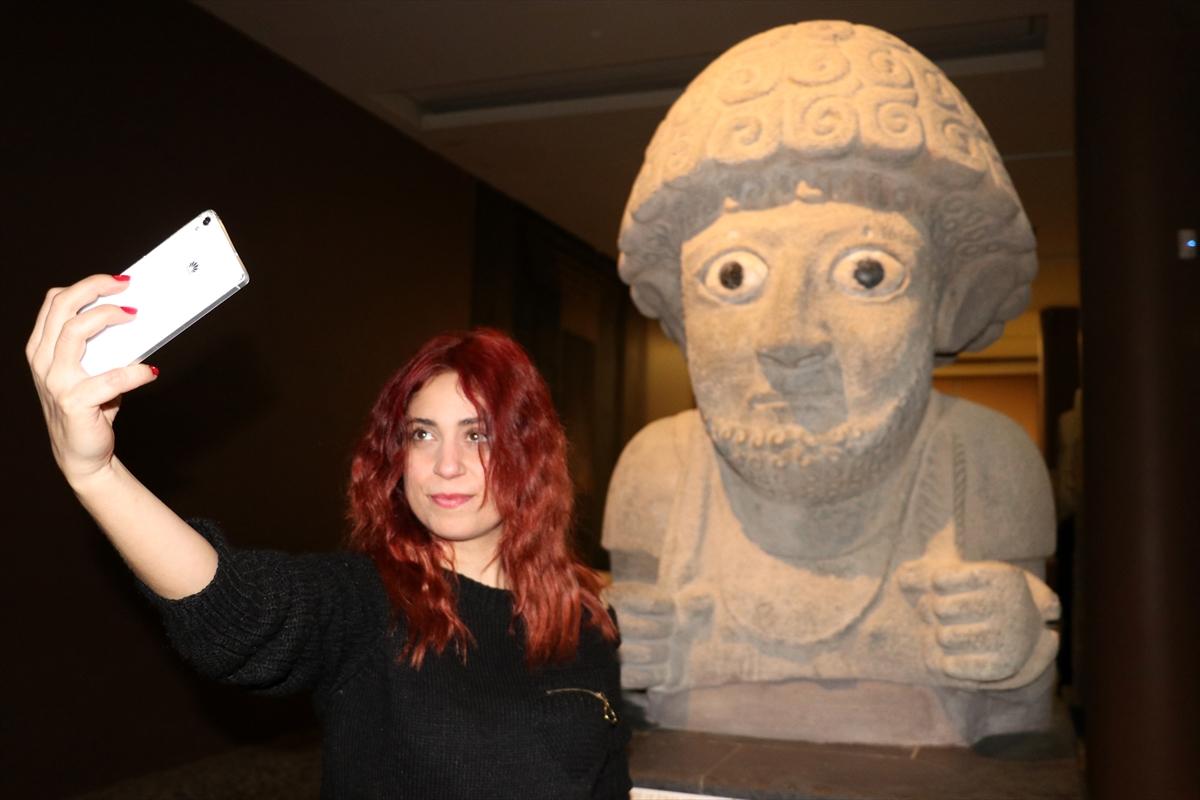 Müzede selfie yarışması | Müzede selfie günü istanbul