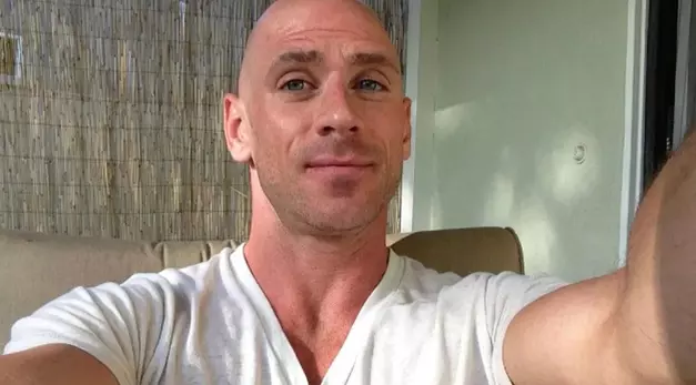 +18 film yıldızı Erik Dalı oynadı, sosyal medya yıkıldı