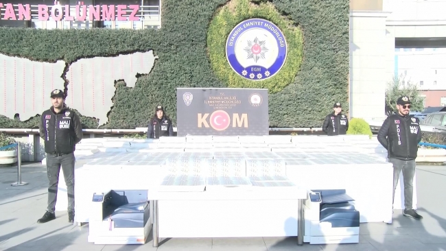 İstanbul'da sahte dolar operasyonu: Dolarları FETÖ'cülere yollamışlar