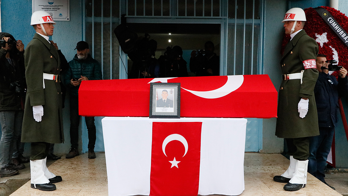 Türkiye şehitlerini sonsuzluğa uğurladı