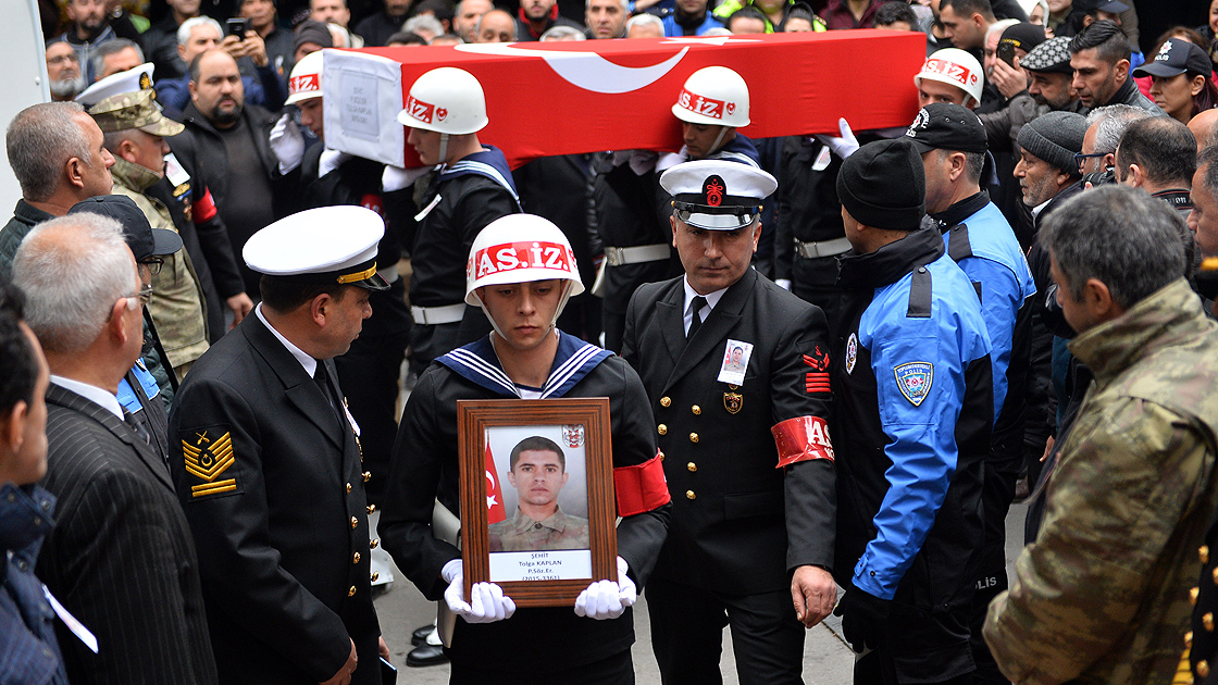 Türkiye şehitlerini sonsuzluğa uğurladı