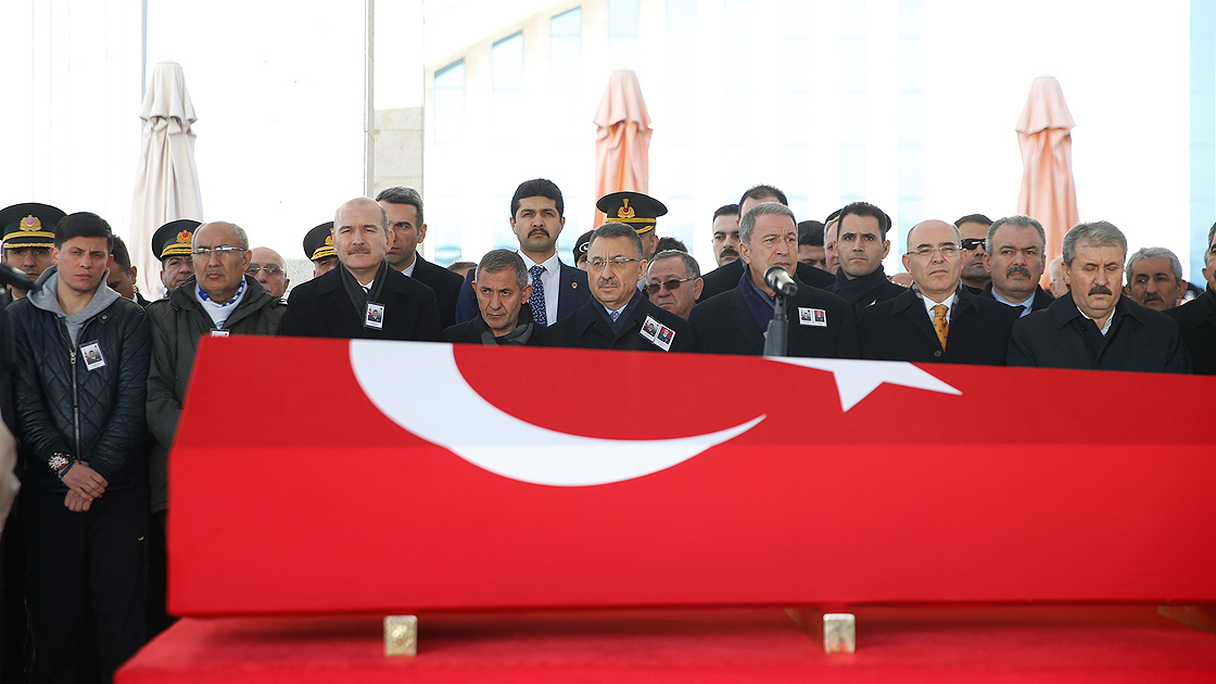 Türkiye şehitlerini sonsuzluğa uğurladı