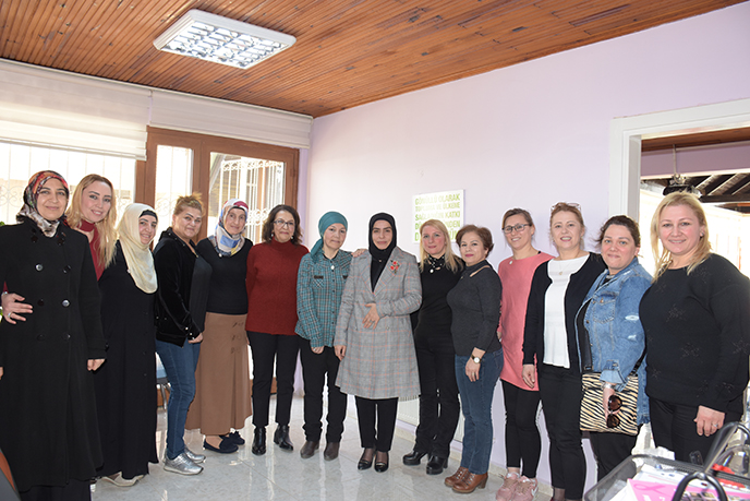 Geniş gönüllü kitlesiyle Tuzla, ihtiyaç sahiplerine destek oluyor