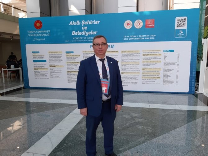 Rektör Prof. Dr. Erhan Tabakoğlu, Akıllı Şehirler ve Belediyeler Kongre ve Sergisi’ne katıldı