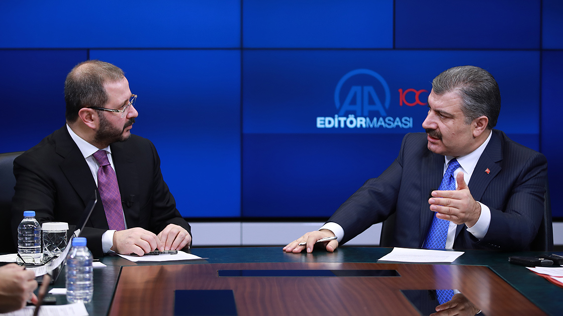 Bakan Koca'dan Çin'deki virüs hakkında açıklama