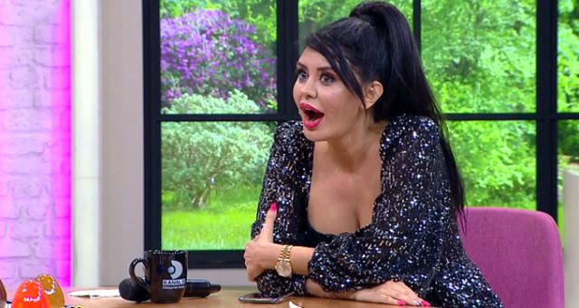 Ebru Polat kendi kendini canlı yayında ifşa etti