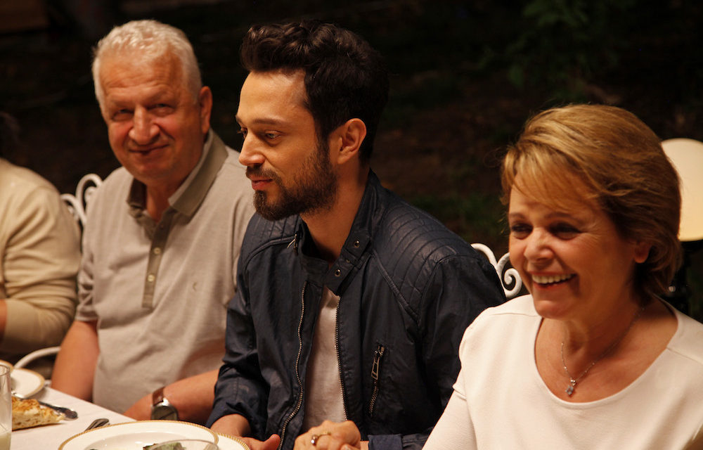 Murat Boz'un zor anları! Annesi kalp spazmı geçirdi