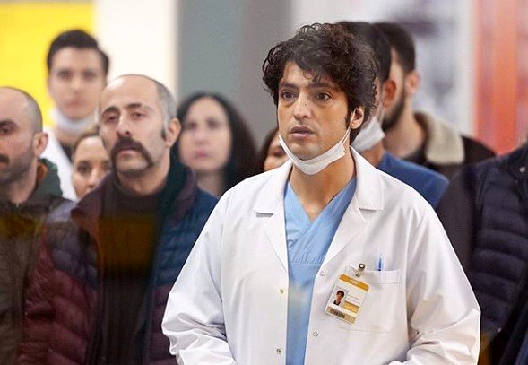 Reyting rekoru kıran Mucize Doktor'a yeni oyuncu