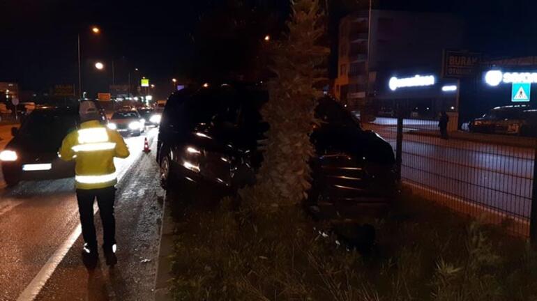 AK Partili Mehmet Özhaseki trafik kazasında yaralandı