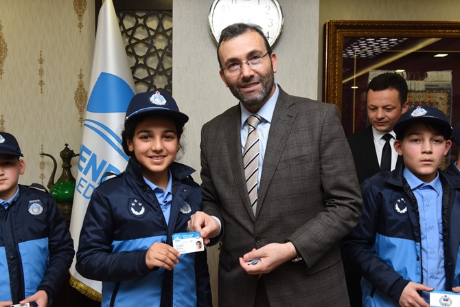 Pendik'te Çocuk Zabıta Ekibiyle okullar güvende