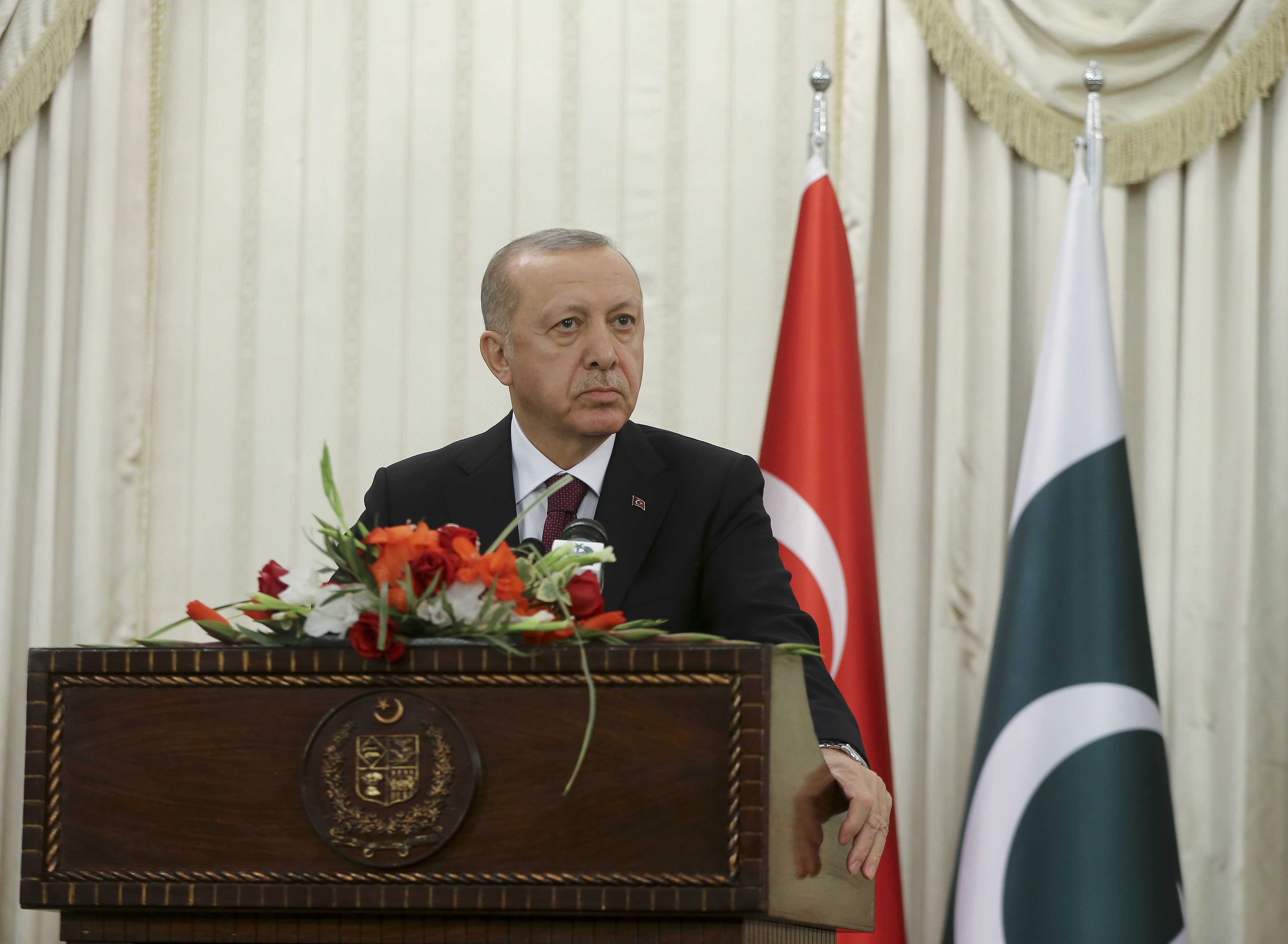 Cumhurbaşkanı Erdoğan ve İmran Han ortak basın toplantısı düzenledi