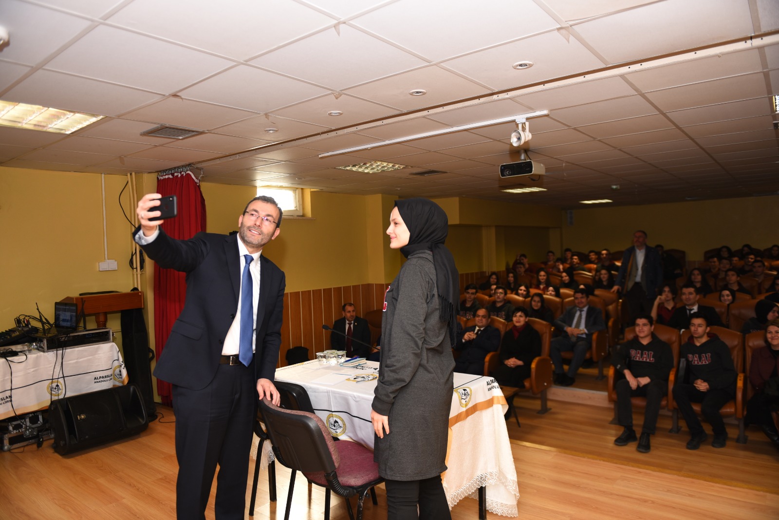 Pendik'te kütüphaneler için önemli gelişme! Yeni saat uygulaması geliyor