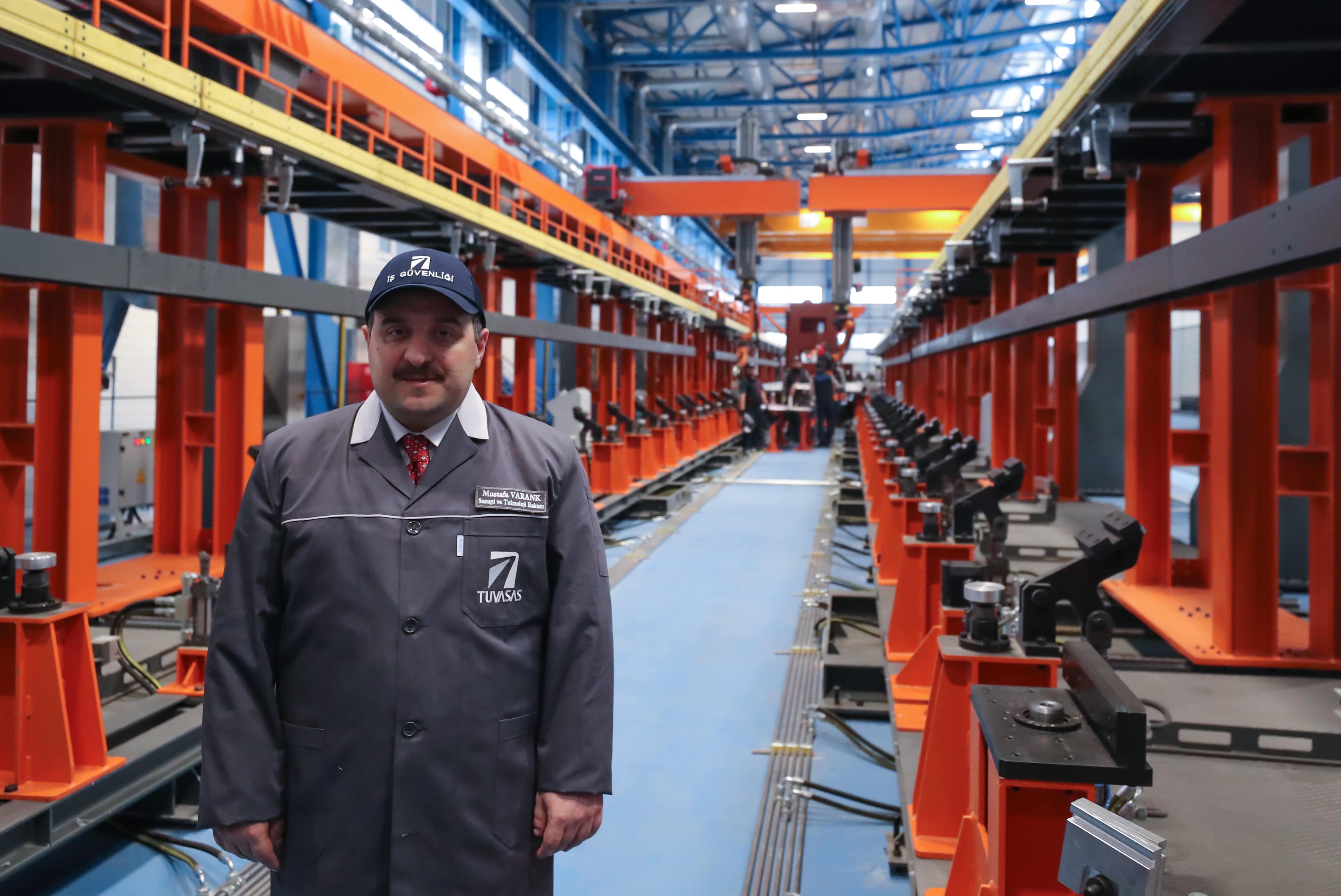 Bakan Varank, 'Milli elektrikli tren' için tarih verdi