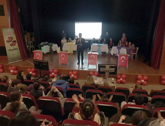 Tuzla'da okullar arası müsabakada finale yaklaşıldı