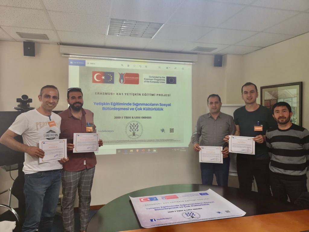 Tuzla Halk Eğitimi Merkezi Kültürel Bütünleşme için İspanya'yı ziyaret etti