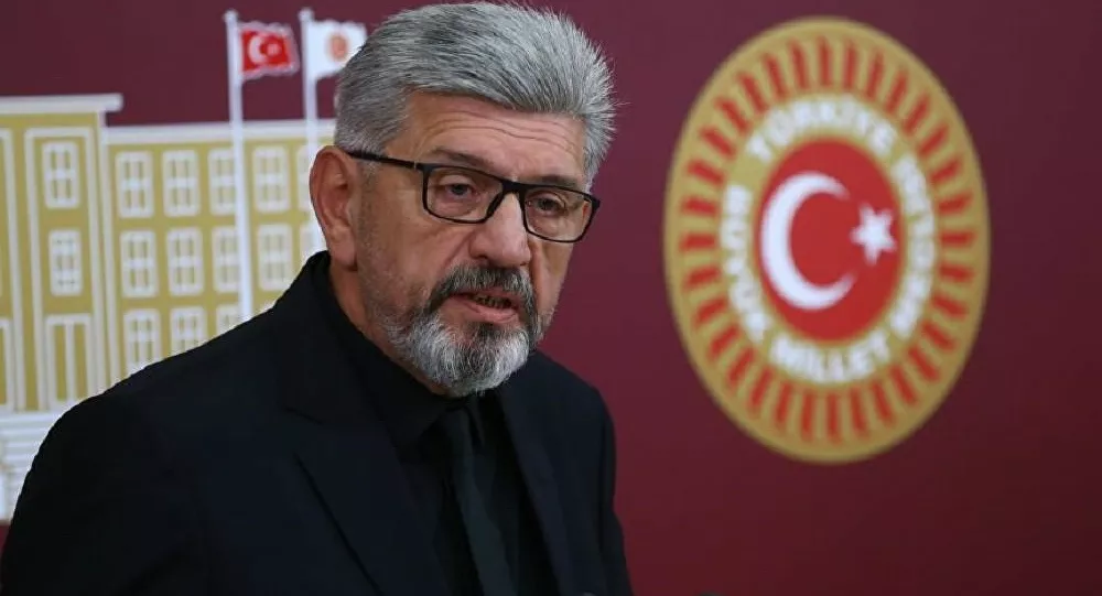 Cihangir İslam kimdir? | Cihangir İslam Saadet Partisi'nden istifa mı etti?