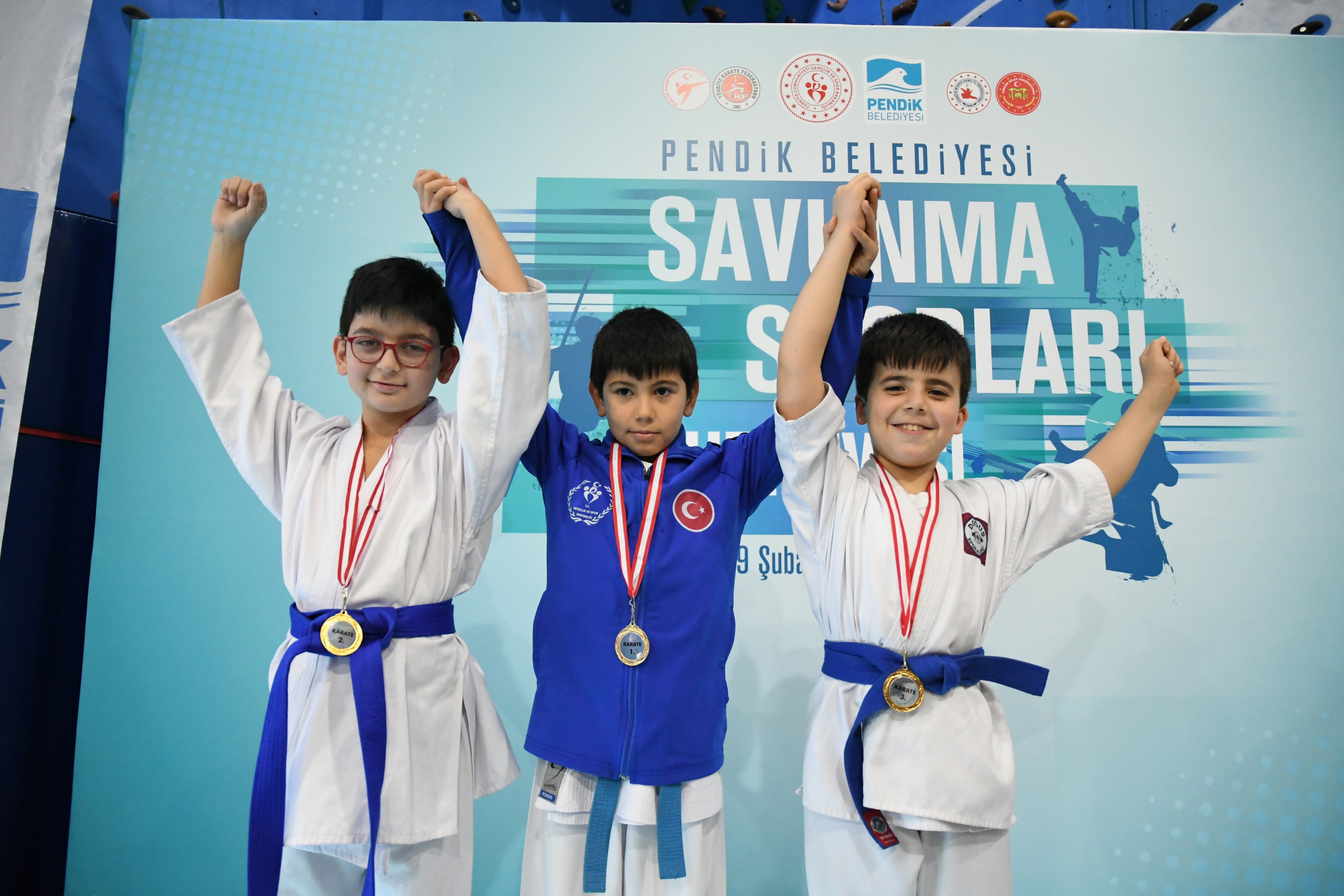 Pendik'te düzenlenen Savunma Sporları Turnuvası nefesleri kesti