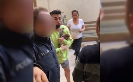 Ünlü fenomen gözyaşlarına boğuldu