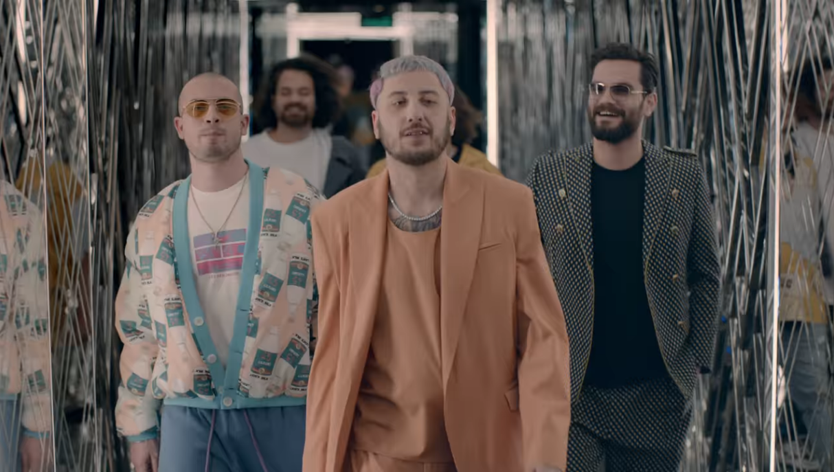 Khontkar'ın tepki çeken şarkısı Youtube'dan kaldırıldı