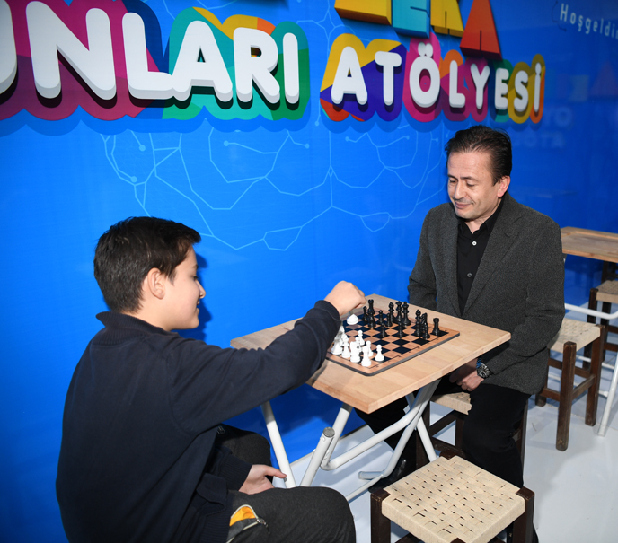 Tuzla'da geleneksel satranç turnuvasında kazananlar belli oldu