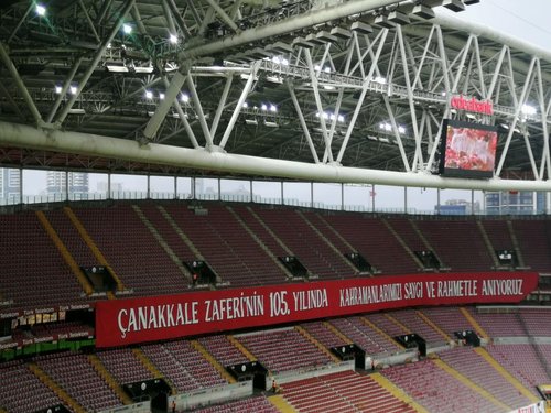 Galatasaray'dan Çanakkale pankartı