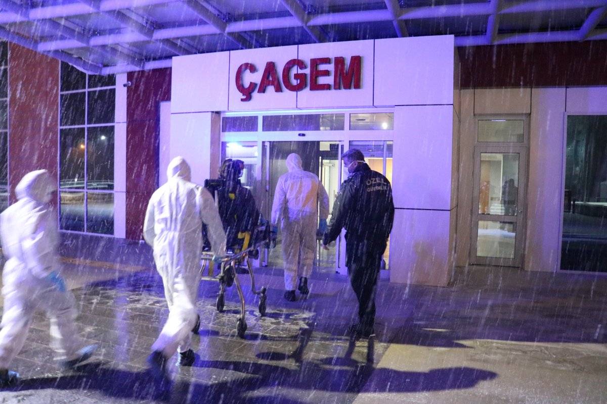 Karantinadaki hasta kaçtı, polis ekipleri harekete geçti