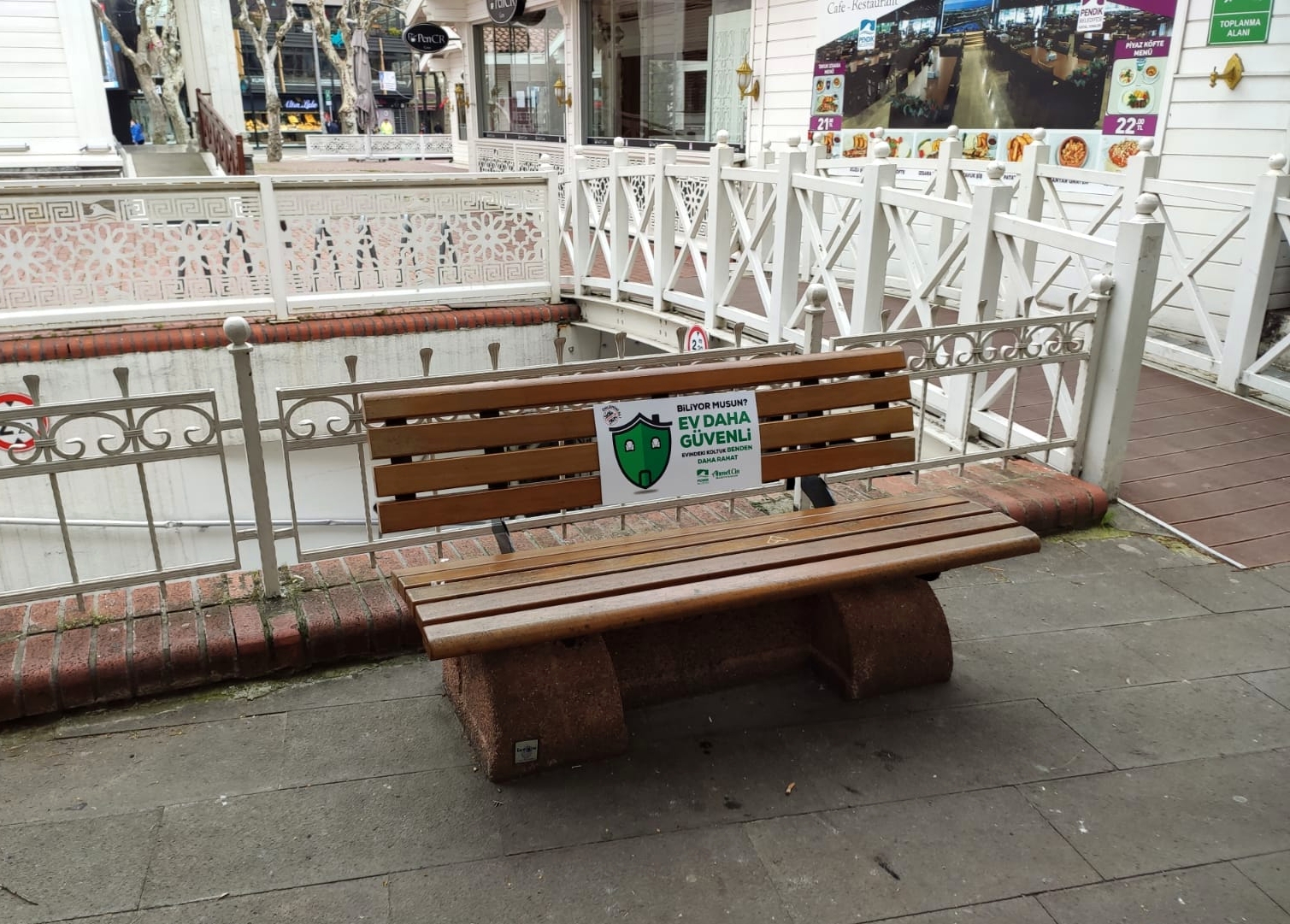 Pendik Belediyesi, vatandaşları koronavirüsten koruma çabalarını sürdürüyor