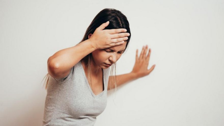 Vertigo nedir? Belirtiler nelerdir? Nasıl geçer ?