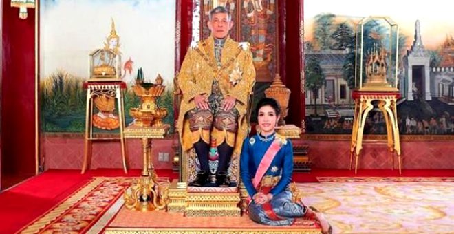 Tayland Kralı 20 kadınla otelde karantinaya kapandı! Yanına 4 karısını almadı