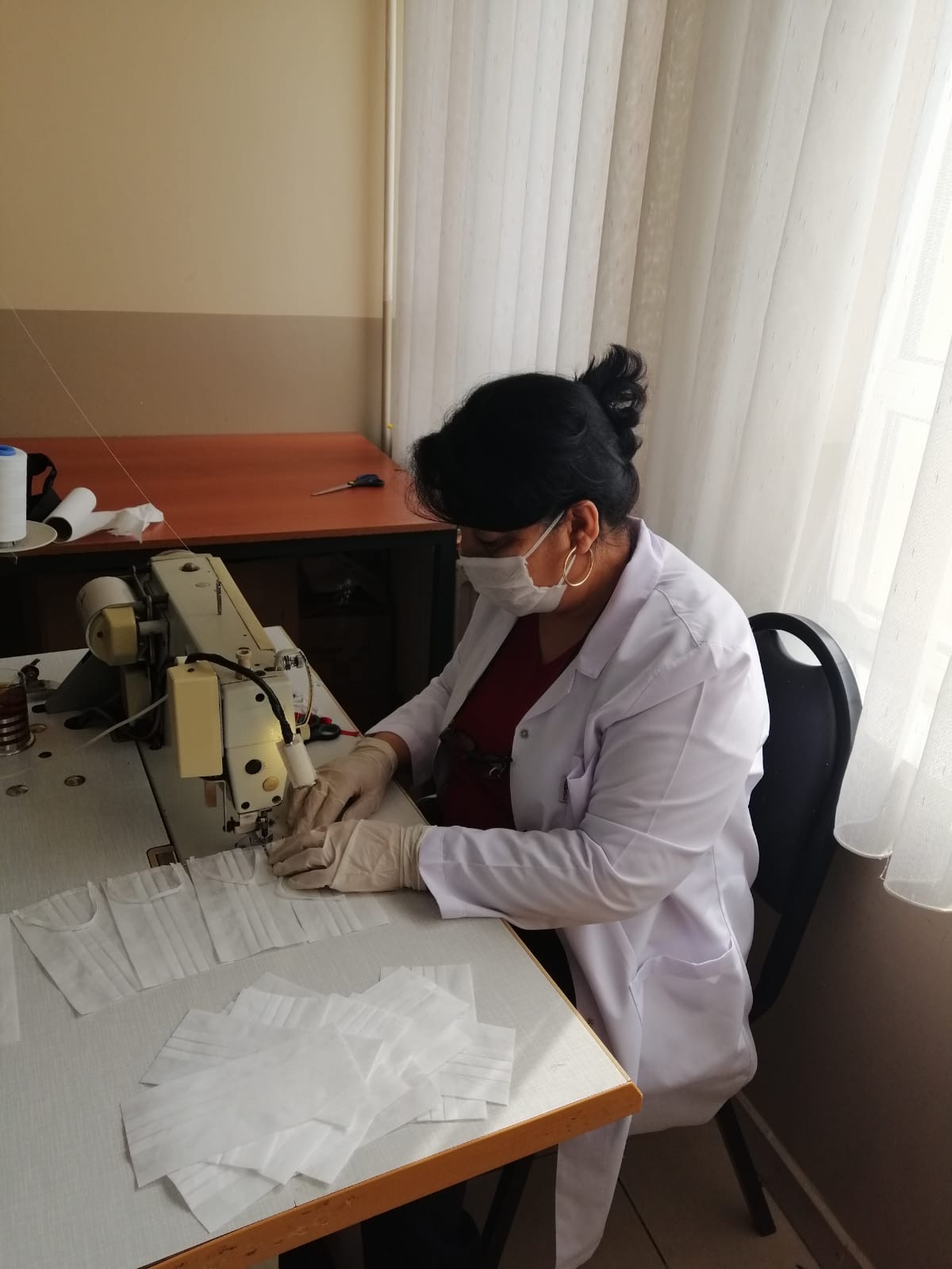 Tuza Halk Eğitim Merkezi'nden maske üretimine tam destek