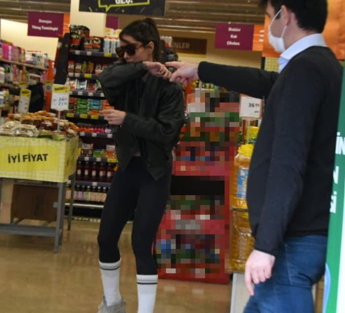 Bestemsu Özdemir maskesiz markete daldı