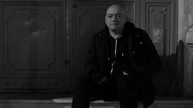 Türkiye'de metal müziğe katkısı ile bilinen radyocu Çağlan Tekil hayatını kaybetti