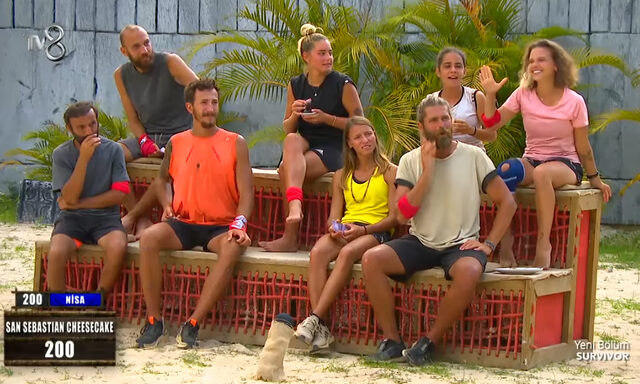 Survivor'da aşk rüzgarı! Sercan'dan Nisa'ya büyük jest